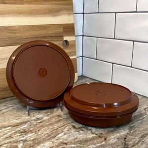 Tupperware Seal-N-Serve Bowls #1206 Harvest Brown Set of 2 With Lids - Vintage